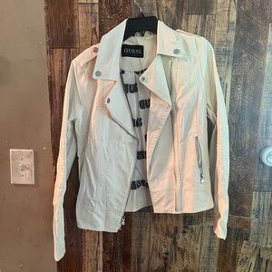 Guess white leather jacket white size Medium